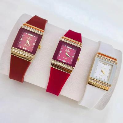 Fashion Watch - 1 Pc Silicone Strap